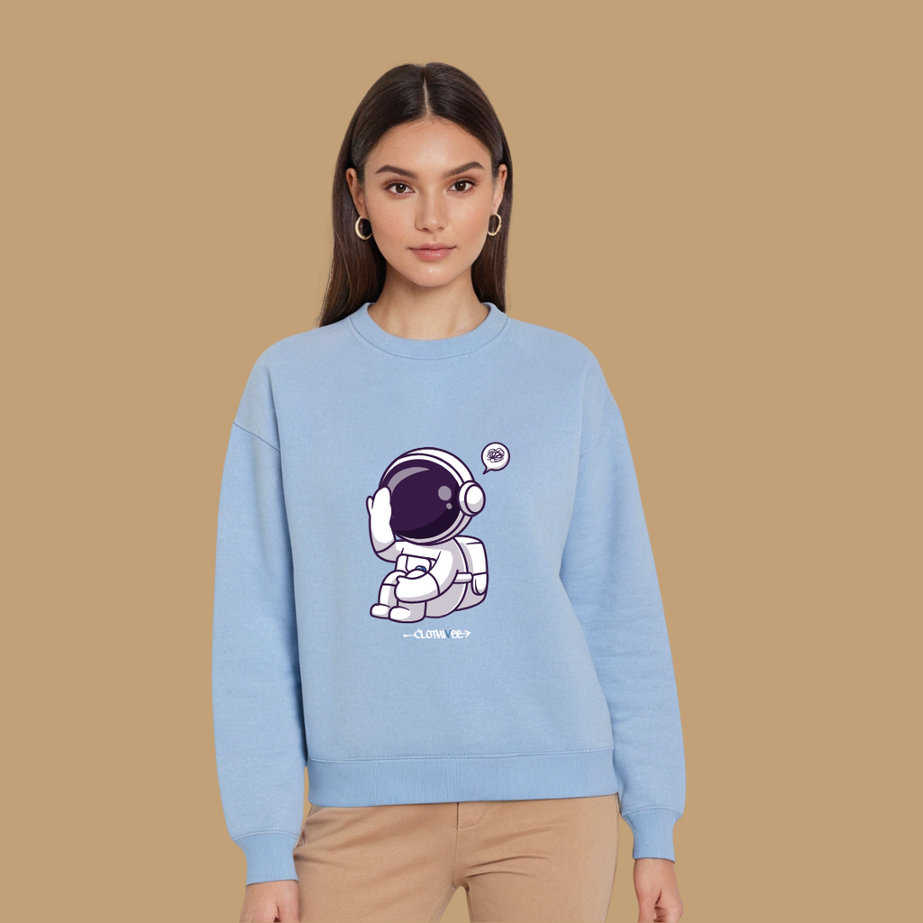 Clothivee Chillin Astronaut Women Sweatshirt