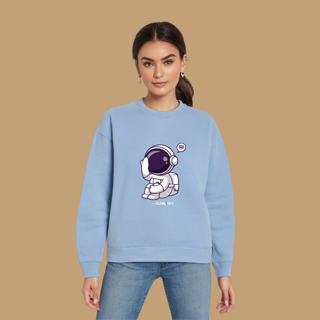 Clothivee Chillin Astronaut Women Sweatshirt