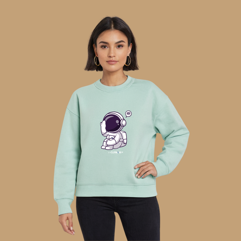 Clothivee Chillin Astronaut Women Sweatshirt