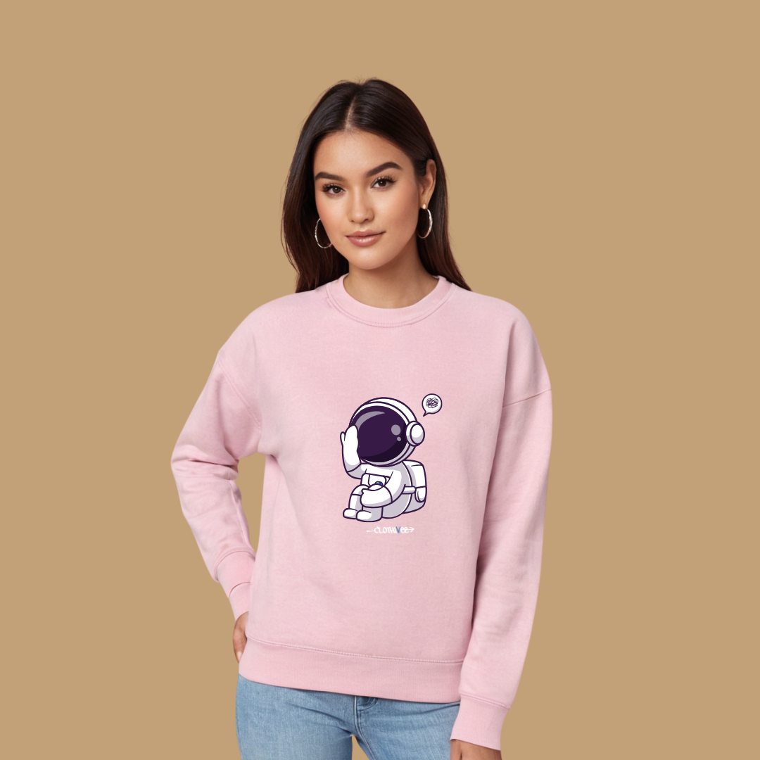 Clothivee Chillin Astronaut Women Sweatshirt