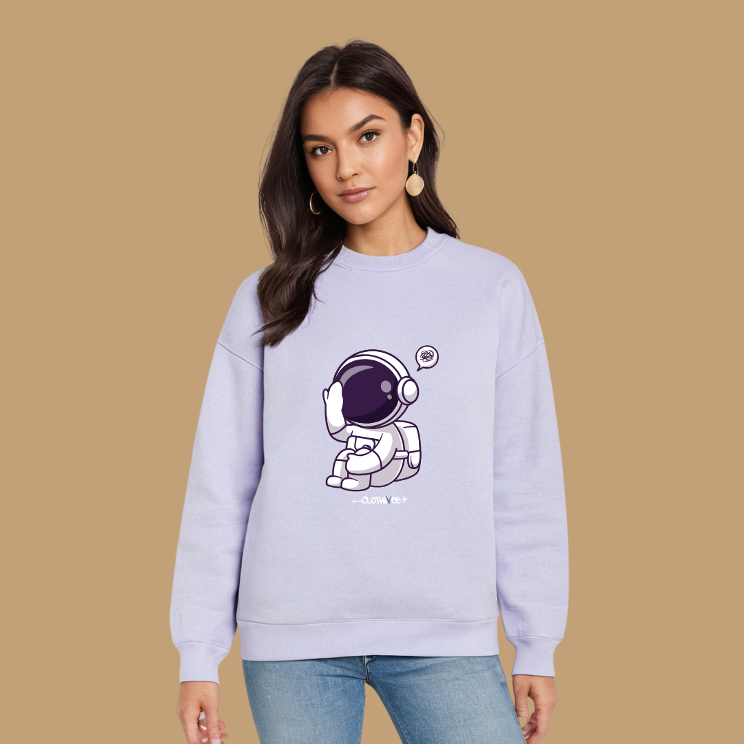 Clothivee Chillin Astronaut Women Sweatshirt