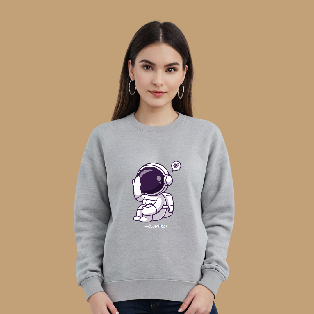 Clothivee Chillin Astronaut Women Sweatshirt