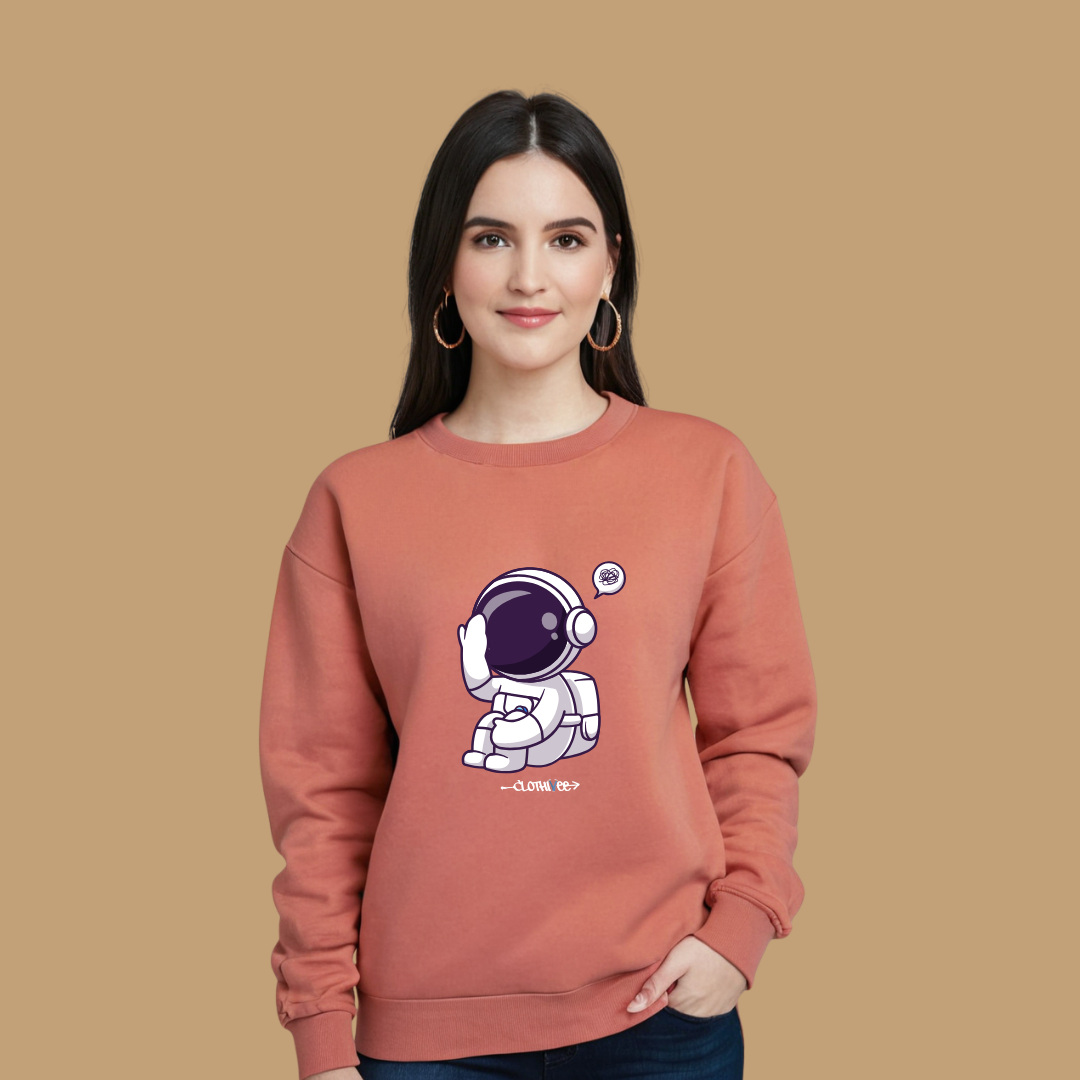 Clothivee Chillin Astronaut Women Sweatshirt